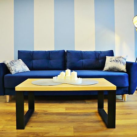 Apartament Sloneczniki Zabobrze Apartment Jelenia Gora Luaran gambar