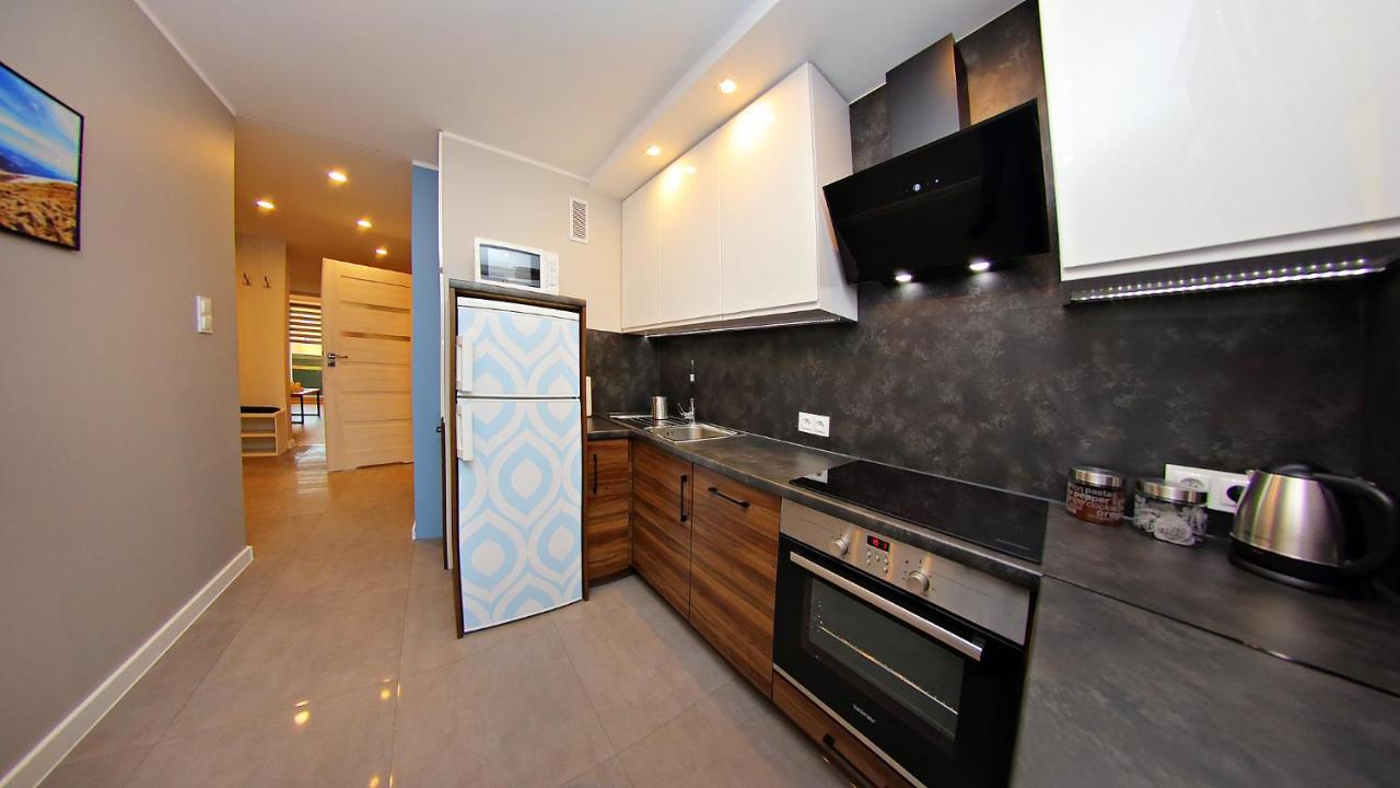 Apartament Sloneczniki Zabobrze Apartment Jelenia Gora Luaran gambar
